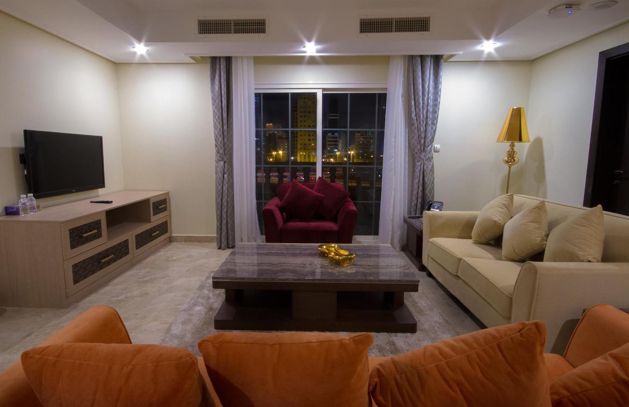 Adams Hotel Kuwait City Quarto foto