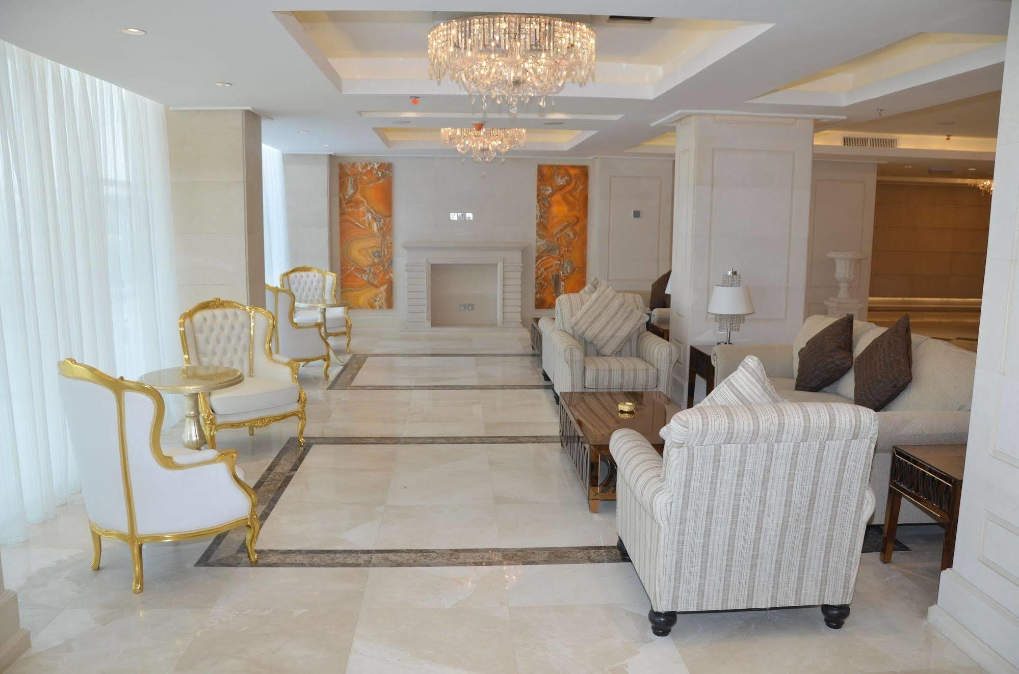 Adams Hotel Kuwait City Exterior foto