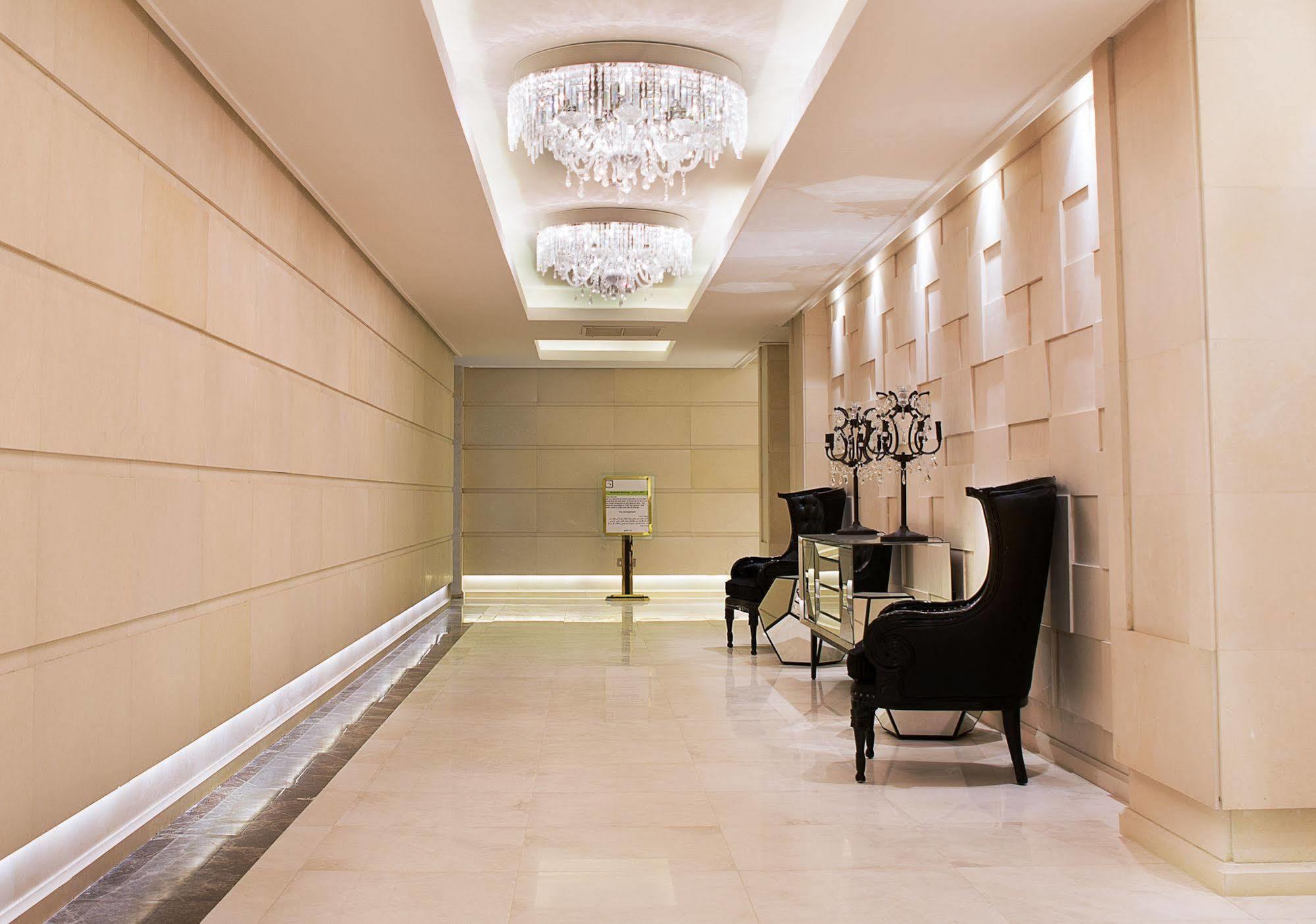 Adams Hotel Kuwait City Exterior foto